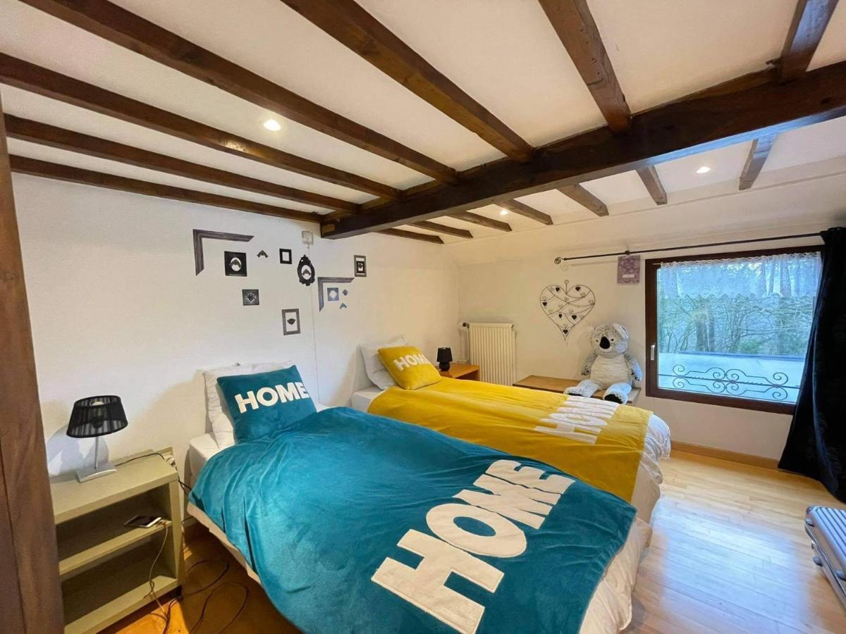 Lesse En Ciel Vous Accueille Avec Plaisir . Villa Houyet Luaran gambar