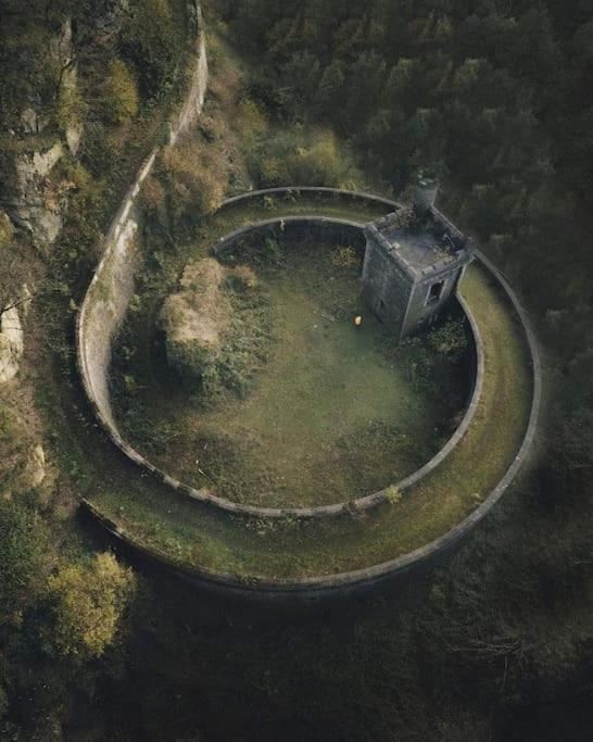 Lesse En Ciel Vous Accueille Avec Plaisir . Villa Houyet Luaran gambar